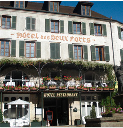 Hôtel-Restaurant - Les Deux Forts